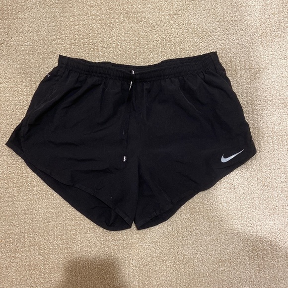 black nike running shorts - Picture 1 of 2